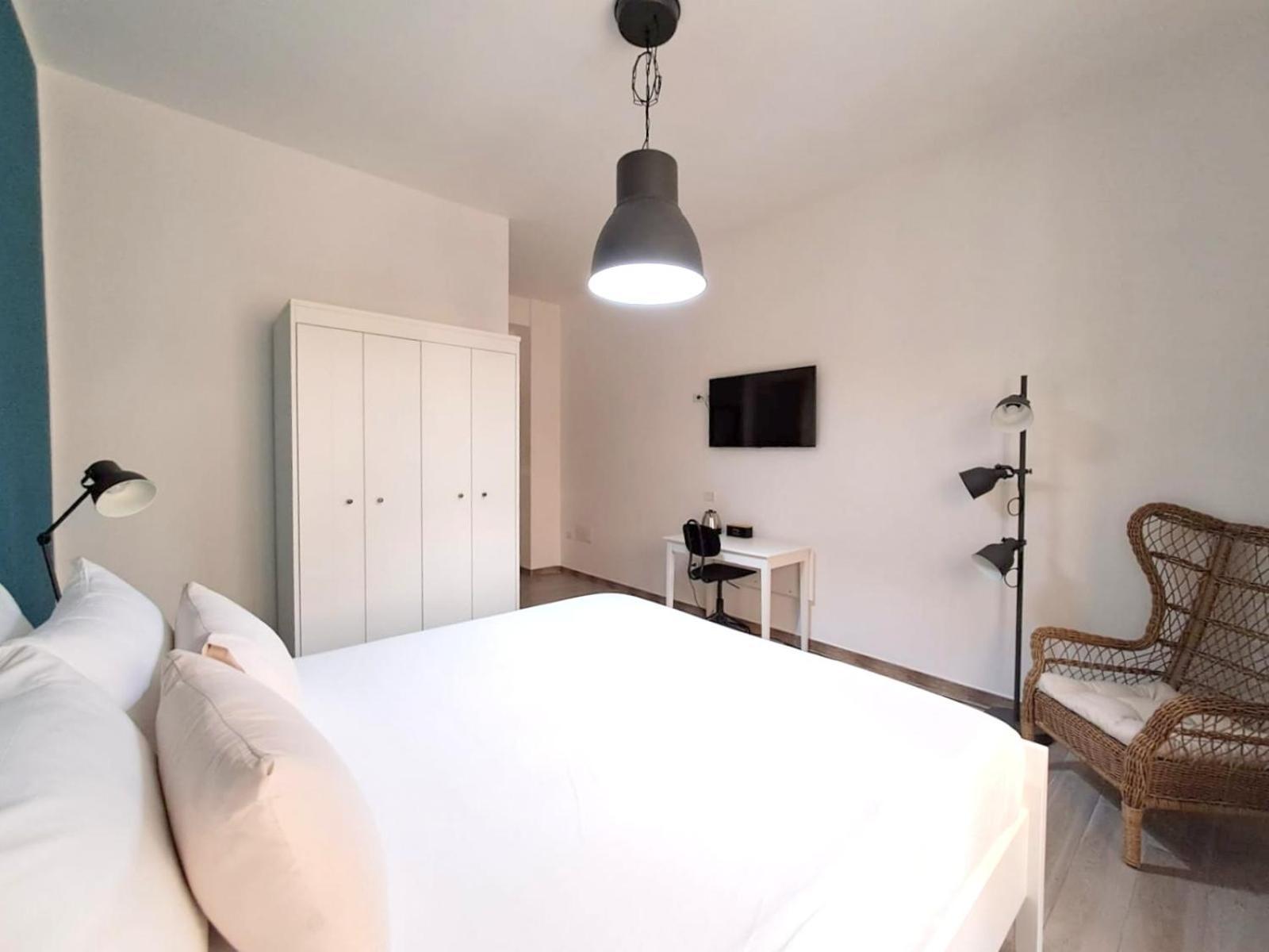 קליארי Ajana Rooms By Accomodo מראה חיצוני תמונה